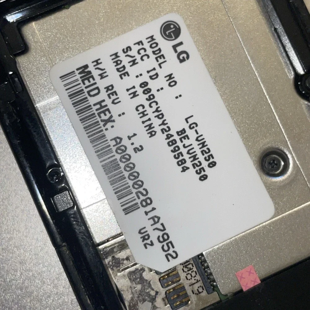 VErizon LG Slider Phone Retro‎ LG- VN250 Cosmos